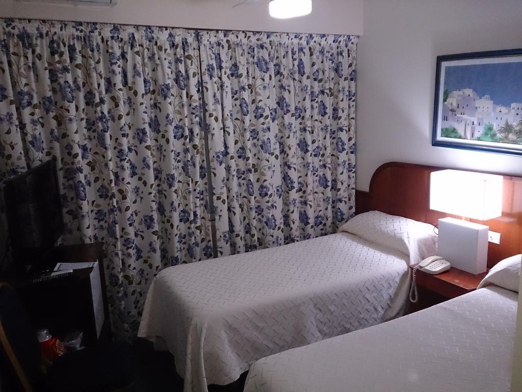 Hotel Orly Corrientes Rum bild