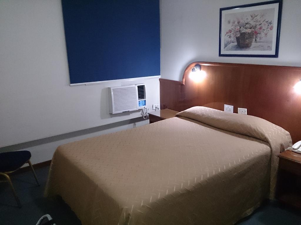 Hotel Orly Corrientes Rum bild