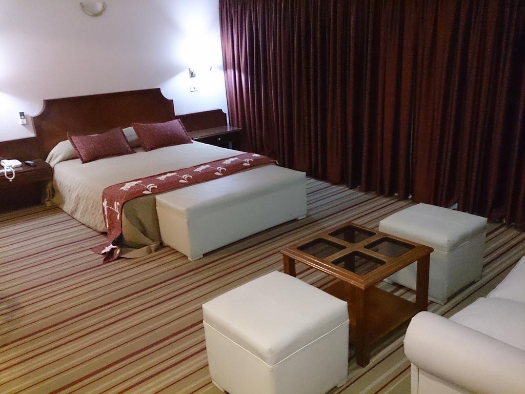 Hotel Orly Corrientes Rum bild