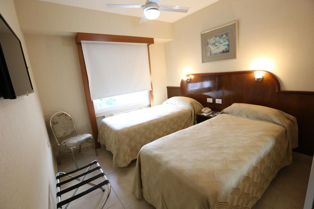 Hotel Orly Corrientes Exteriör bild